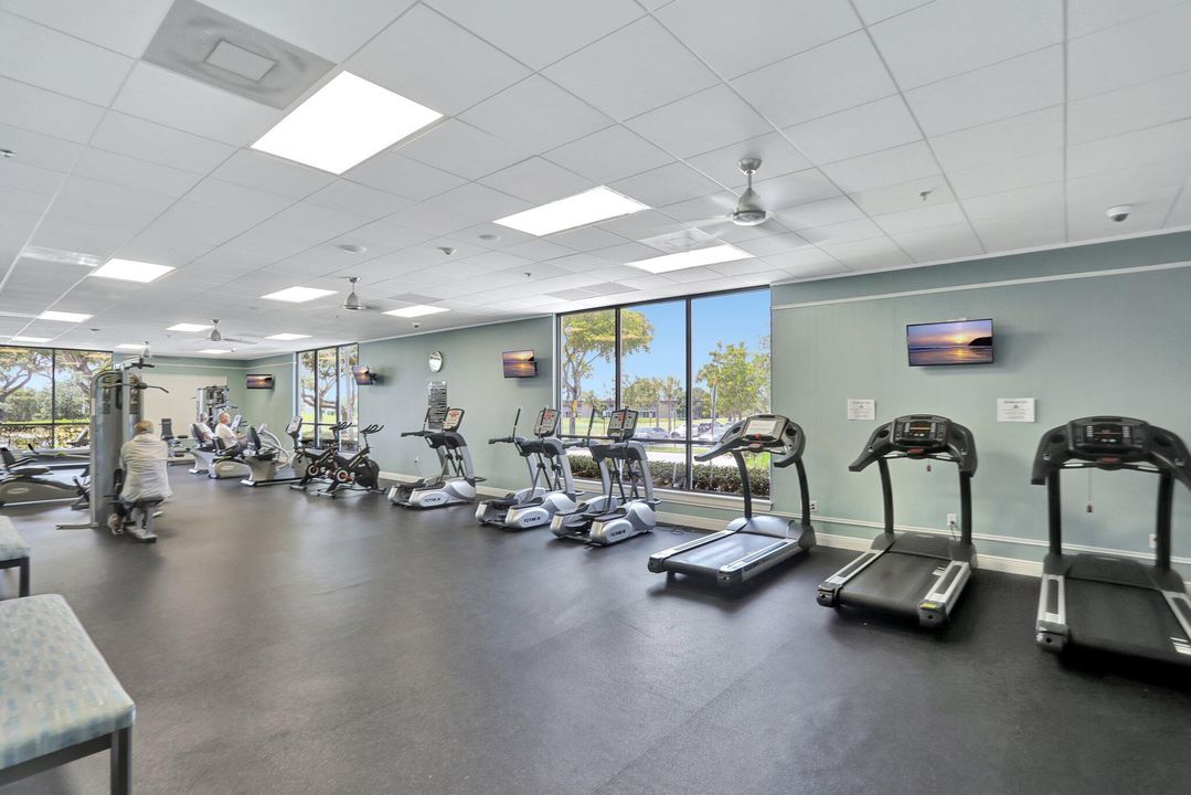 En Venta: $198,000 (2 camas, 2 baños, 907 Pies cuadrados)