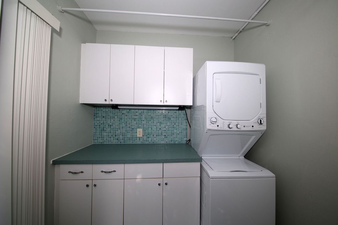 En Venta: $224,900 (1 camas, 1 baños, 792 Pies cuadrados)