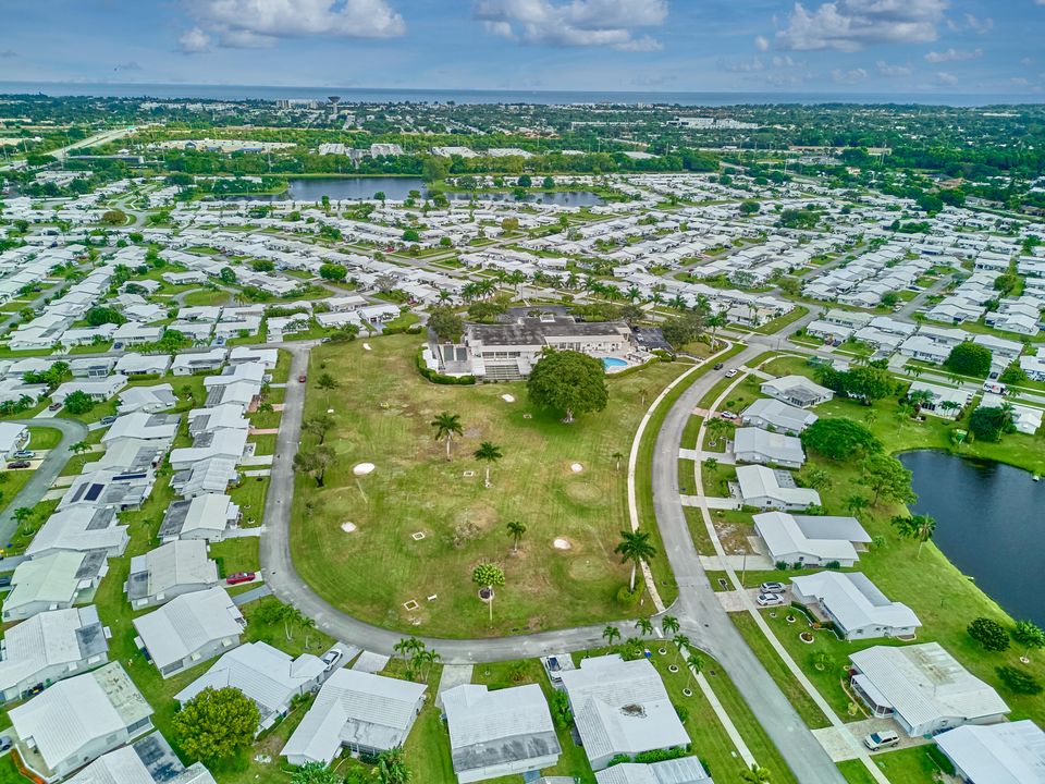 На продажу: $365,000 (2 спален, 2 ванн, 1624 Квадратных фут)