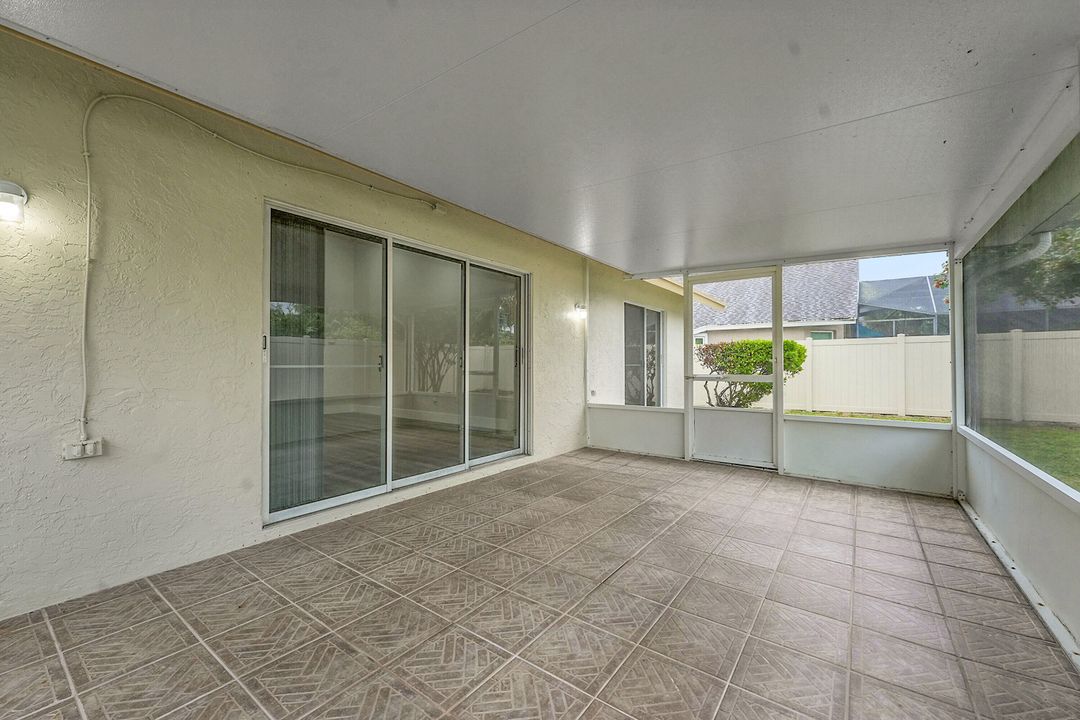 En Venta: $539,900 (3 camas, 2 baños, 1750 Pies cuadrados)