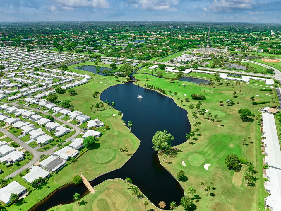 На продажу: $365,000 (2 спален, 2 ванн, 1624 Квадратных фут)