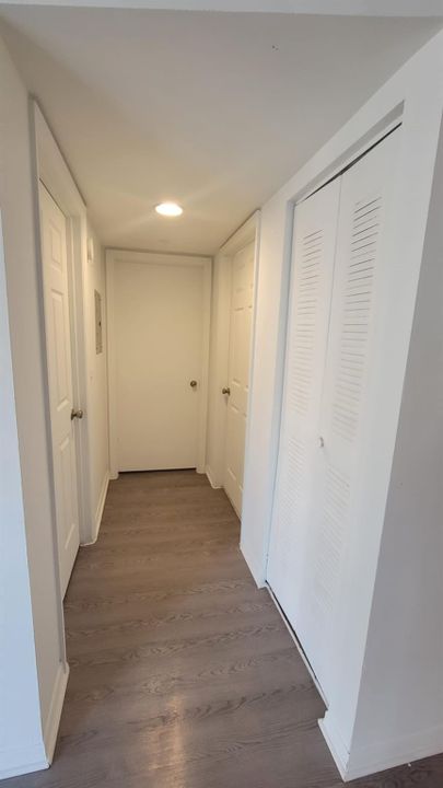 出租: $2,400 (3 贝兹, 2 浴室, 1220 平方英尺)