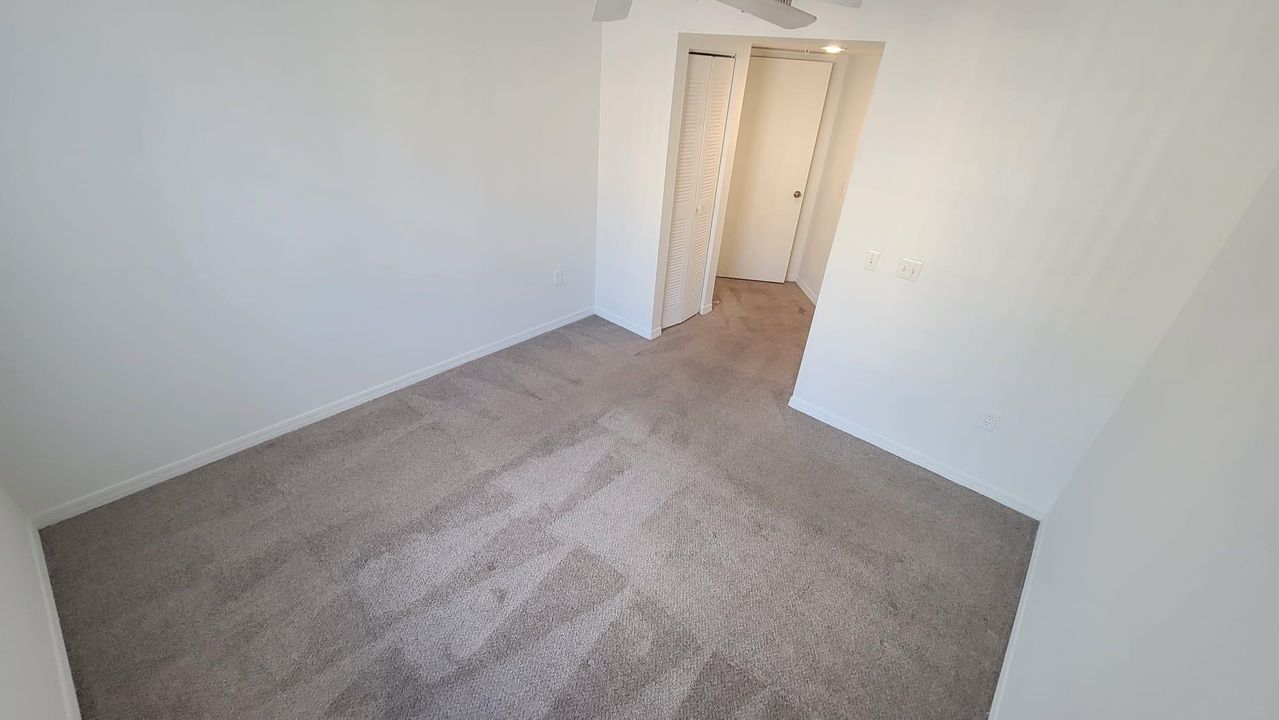 出租: $2,400 (3 贝兹, 2 浴室, 1220 平方英尺)