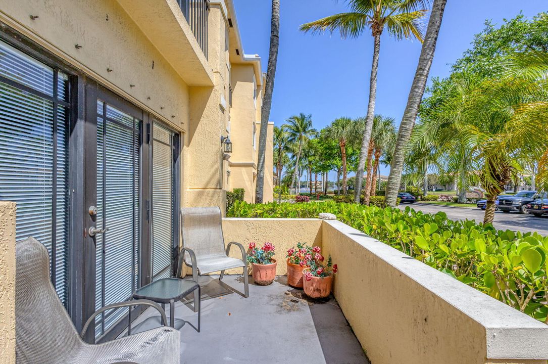 待售: $349,900 (3 贝兹, 2 浴室, 1278 平方英尺)