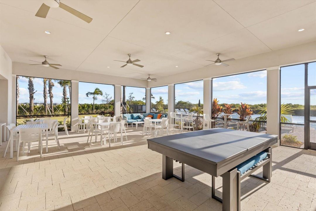 For Sale: $474,900 (3 beds, 2 baths, 1998 Square Feet)