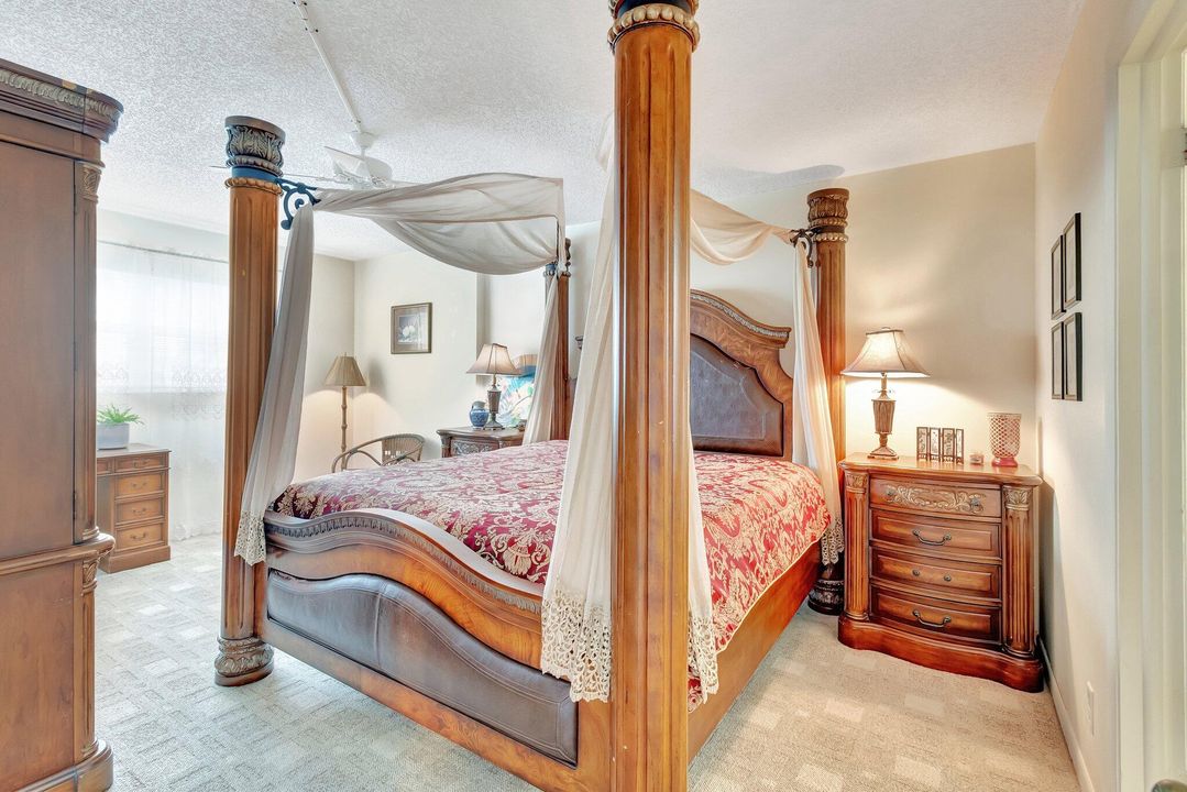 En Venta: $160,000 (2 camas, 2 baños, 1222 Pies cuadrados)