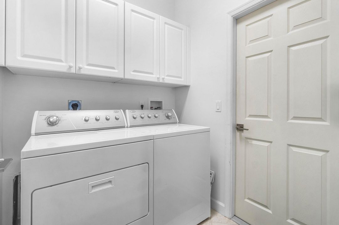 En Venta: $310,000 (2 camas, 2 baños, 1521 Pies cuadrados)