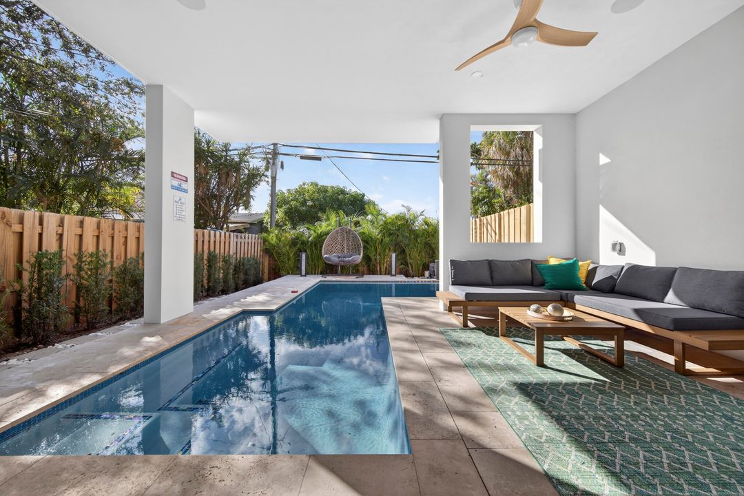 For Rent: $9,000 (4 beds, 4 baths, 3302 Square Feet)