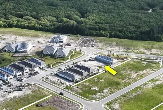 For Sale: $432,225 (2 beds, 2 baths, 1806 Square Feet)