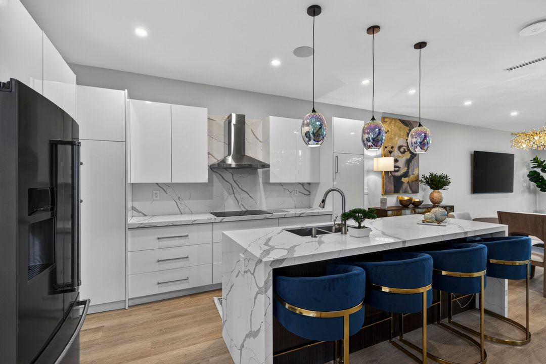 For Rent: $9,000 (4 beds, 4 baths, 3302 Square Feet)