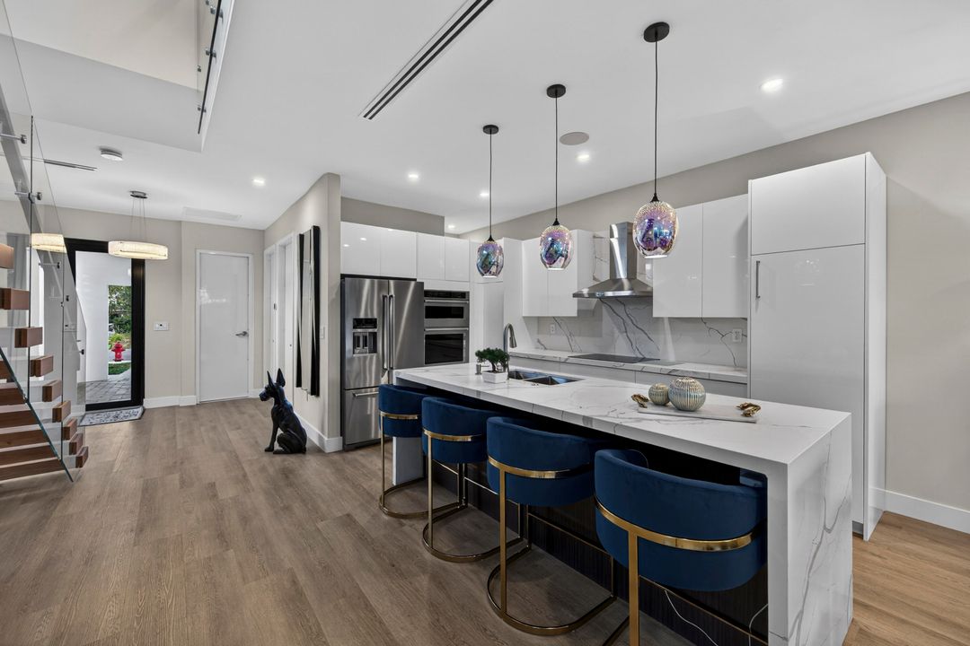 For Rent: $9,000 (4 beds, 4 baths, 3302 Square Feet)