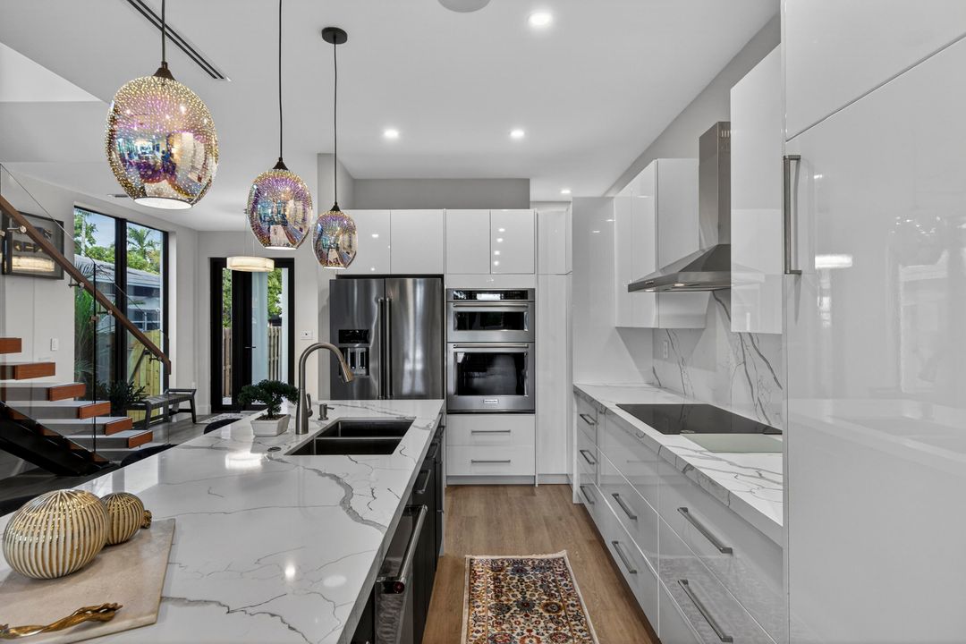 For Rent: $9,000 (4 beds, 4 baths, 3302 Square Feet)