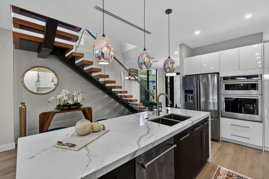 For Rent: $9,000 (4 beds, 4 baths, 3302 Square Feet)