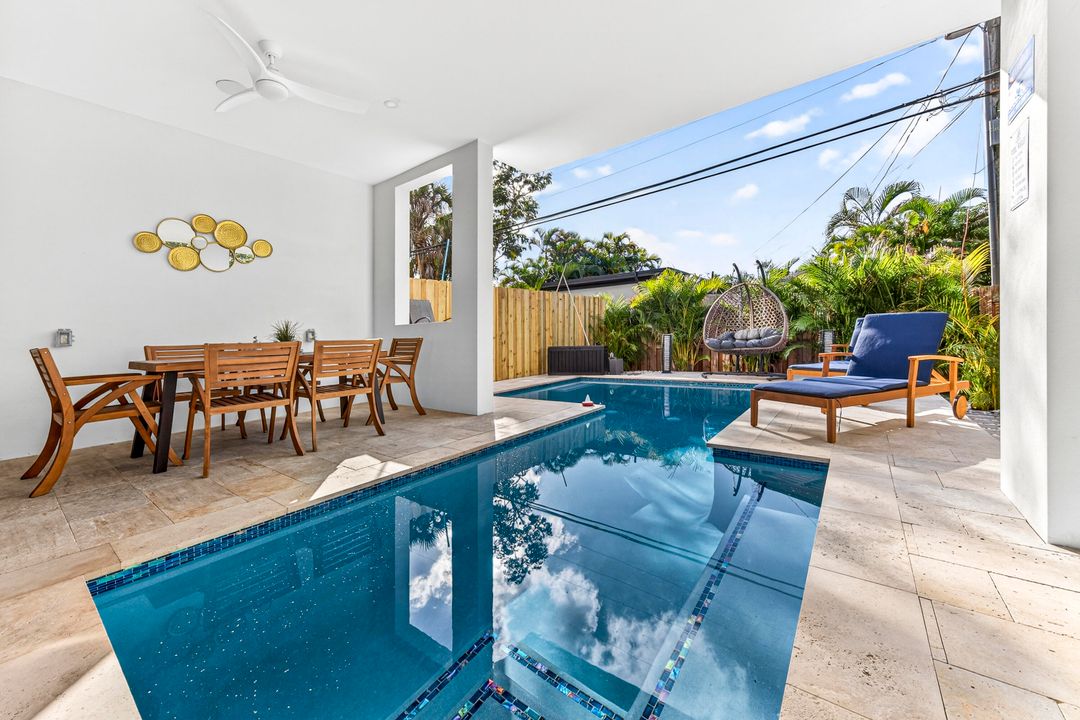 For Rent: $9,000 (4 beds, 4 baths, 3302 Square Feet)