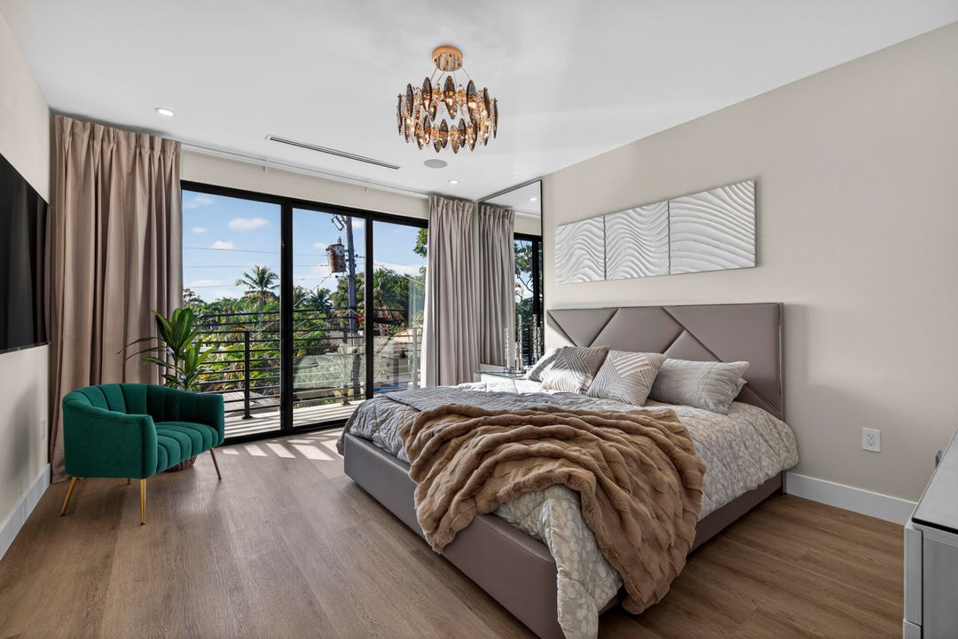 For Rent: $9,000 (4 beds, 4 baths, 3302 Square Feet)