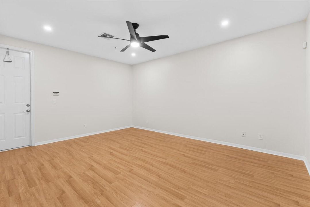 En Renta: $3,500 (3 camas, 2 baños, 1938 Pies cuadrados)