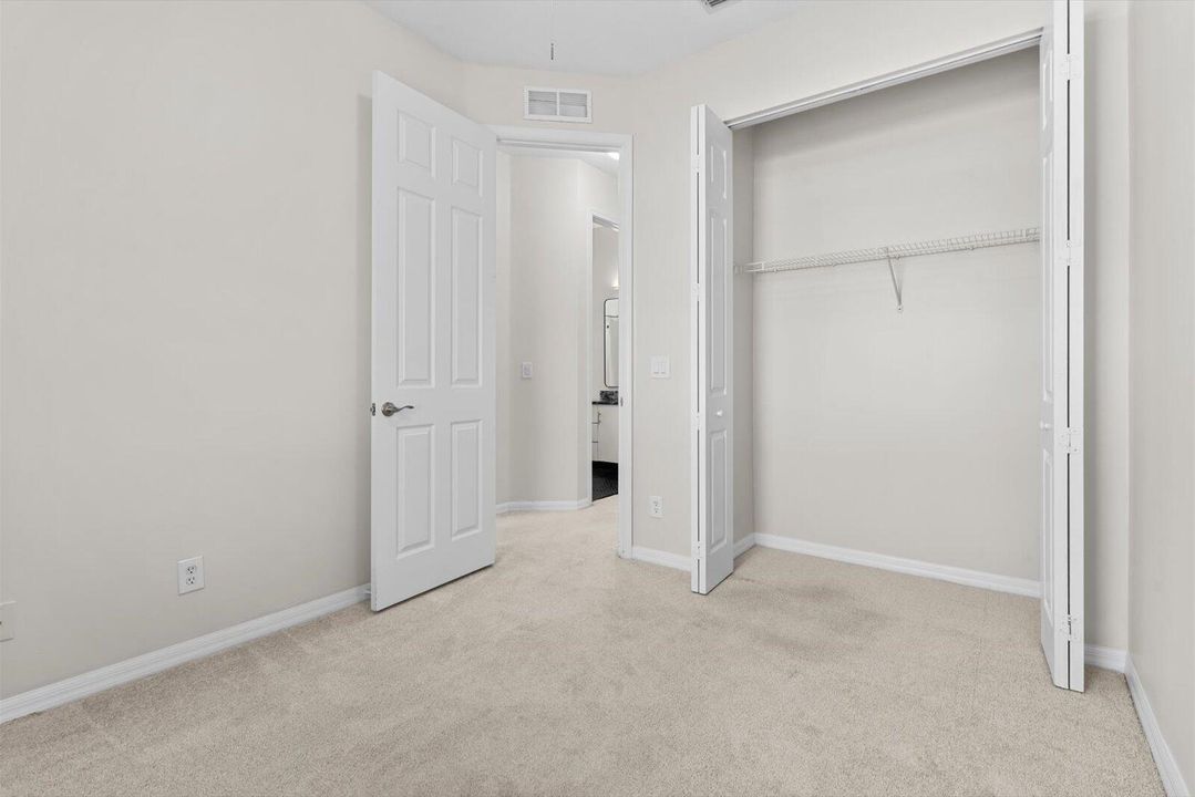 En Renta: $3,500 (3 camas, 2 baños, 1938 Pies cuadrados)