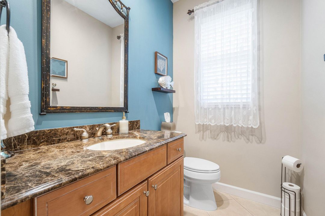 待售: $599,999 (3 贝兹, 2 浴室, 2296 平方英尺)