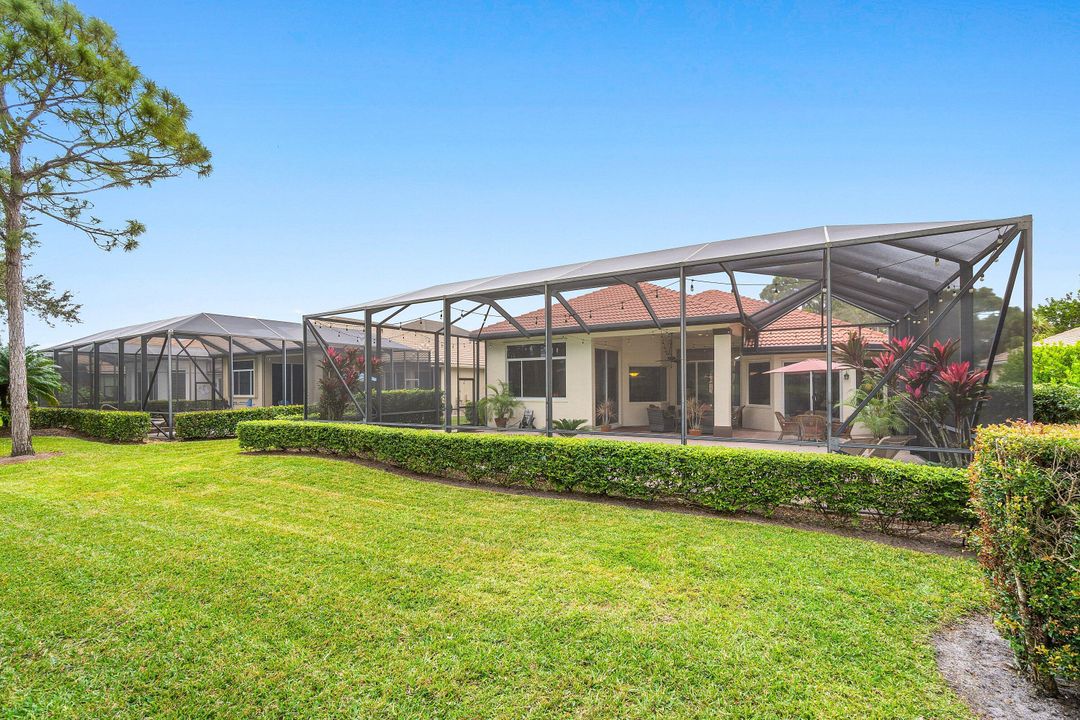 待售: $599,999 (3 贝兹, 2 浴室, 2296 平方英尺)