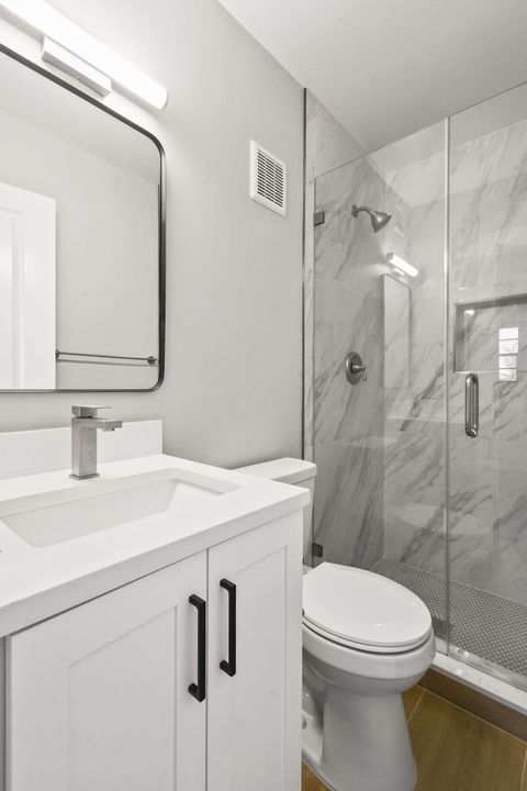 出租: $2,995 (3 贝兹, 2 浴室, 1050 平方英尺)