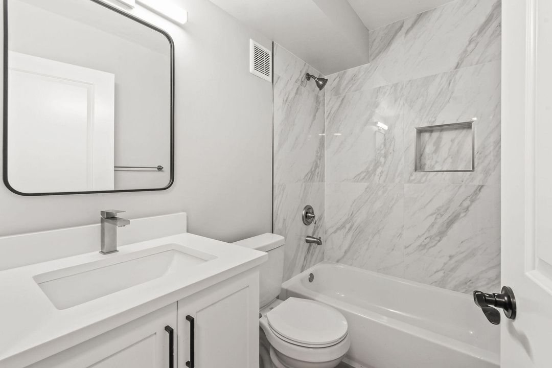 出租: $2,995 (3 贝兹, 2 浴室, 1050 平方英尺)