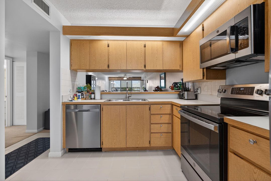 En Venta: $210,000 (2 camas, 2 baños, 1437 Pies cuadrados)