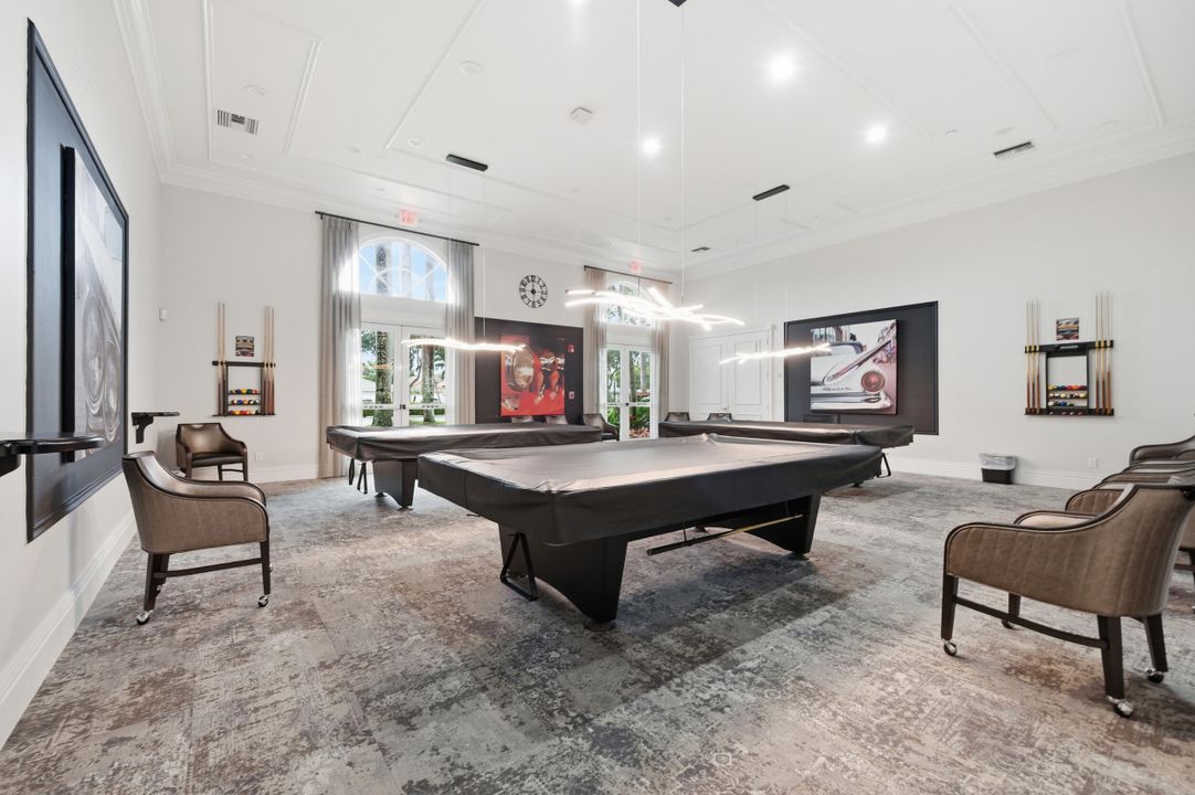 En Venta: $499,000 (3 camas, 2 baños, 2211 Pies cuadrados)