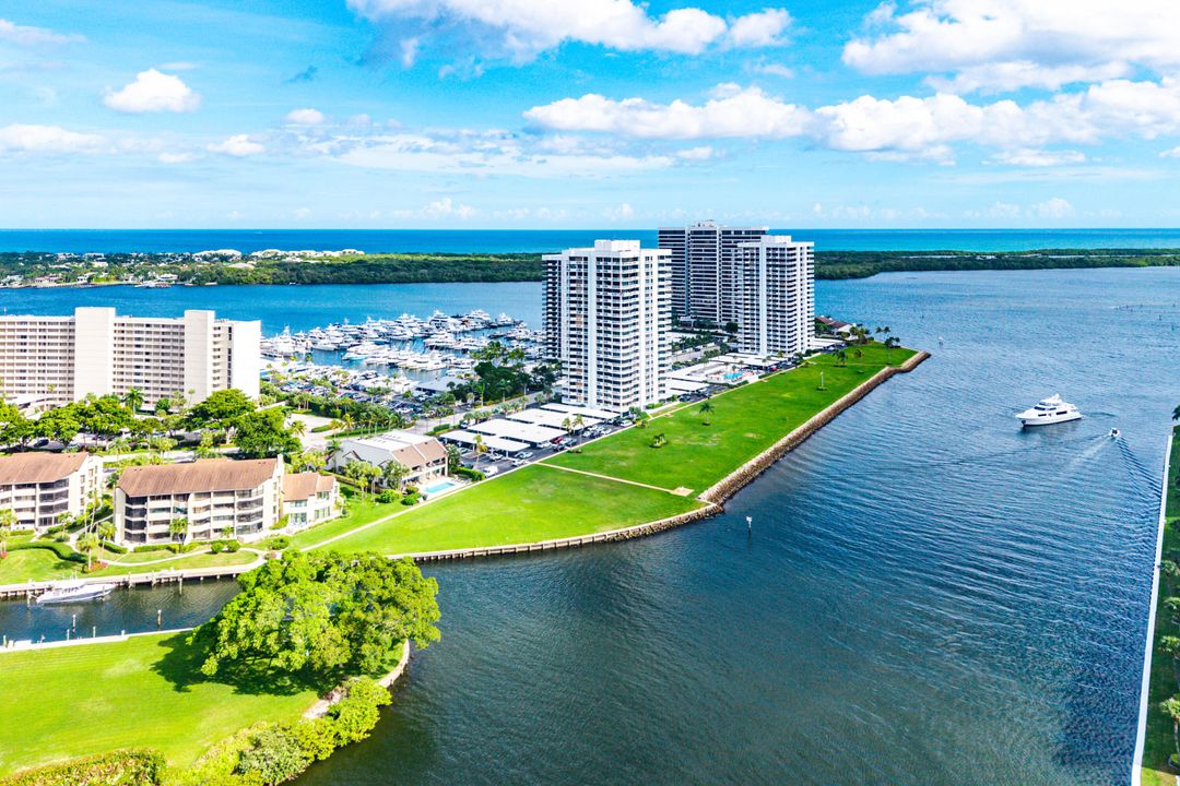 На продажу: $1,300,000 (3 спален, 3 ванн, 2706 Квадратных фут)