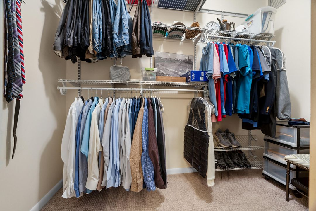 En Venta: $289,000 (2 camas, 2 baños, 1385 Pies cuadrados)