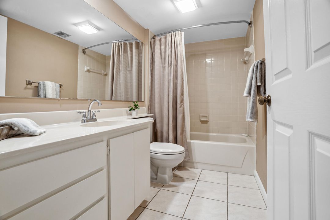 En Venta: $289,000 (2 camas, 2 baños, 1385 Pies cuadrados)