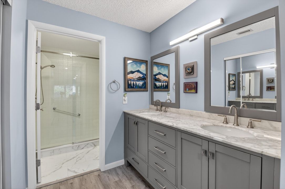For Sale: $324,900 (2 beds, 2 baths, 1248 Square Feet)