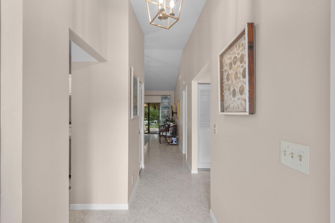 待售: $339,000 (2 贝兹, 2 浴室, 1170 平方英尺)