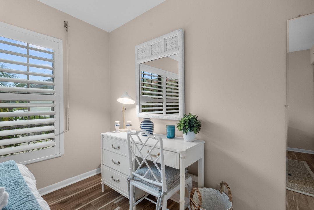 待售: $339,000 (2 贝兹, 2 浴室, 1170 平方英尺)