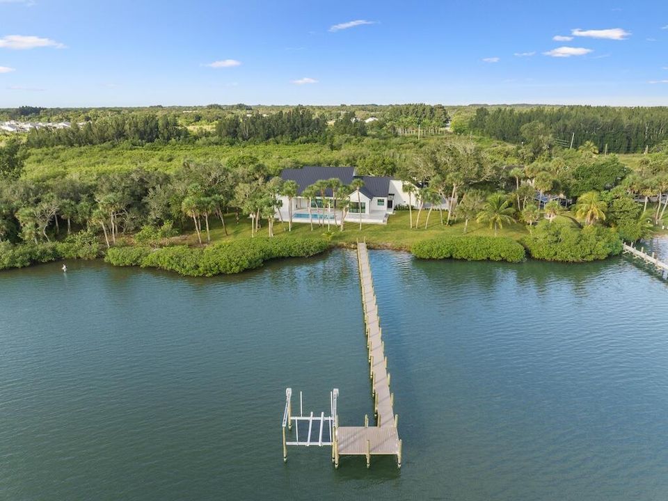 For Sale: $4,890,000 (4 beds, 4 baths, 4270 Square Feet)