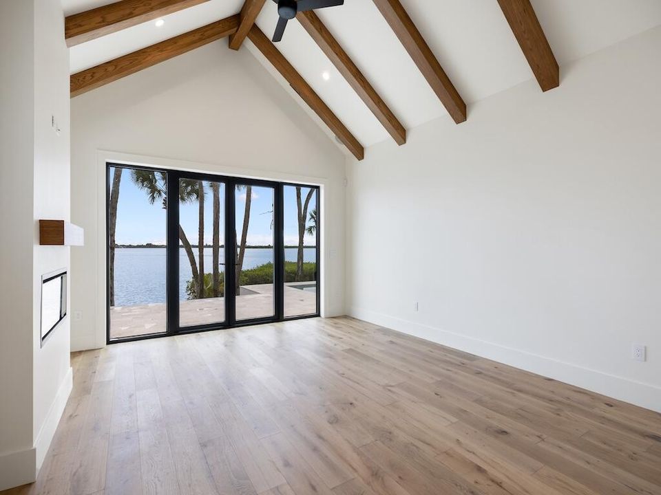 For Sale: $4,890,000 (4 beds, 4 baths, 4270 Square Feet)