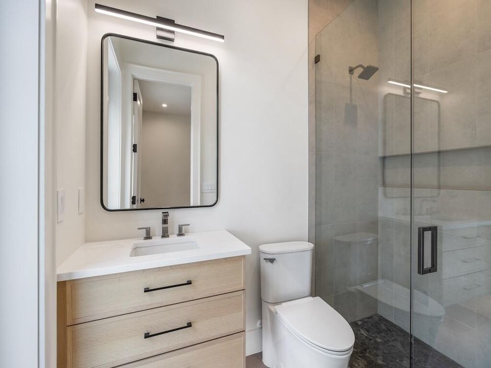 For Sale: $4,890,000 (4 beds, 4 baths, 4270 Square Feet)