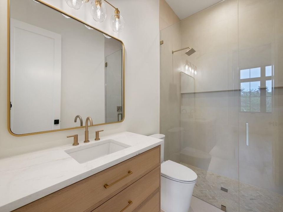 For Sale: $4,890,000 (4 beds, 4 baths, 4270 Square Feet)