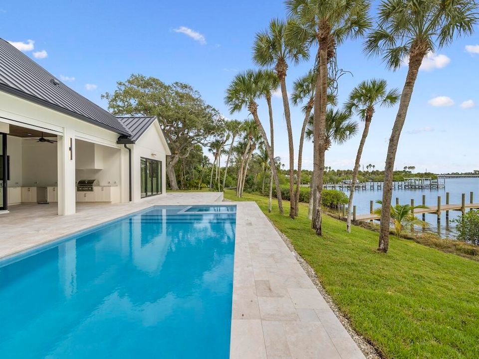 For Sale: $4,890,000 (4 beds, 4 baths, 4270 Square Feet)