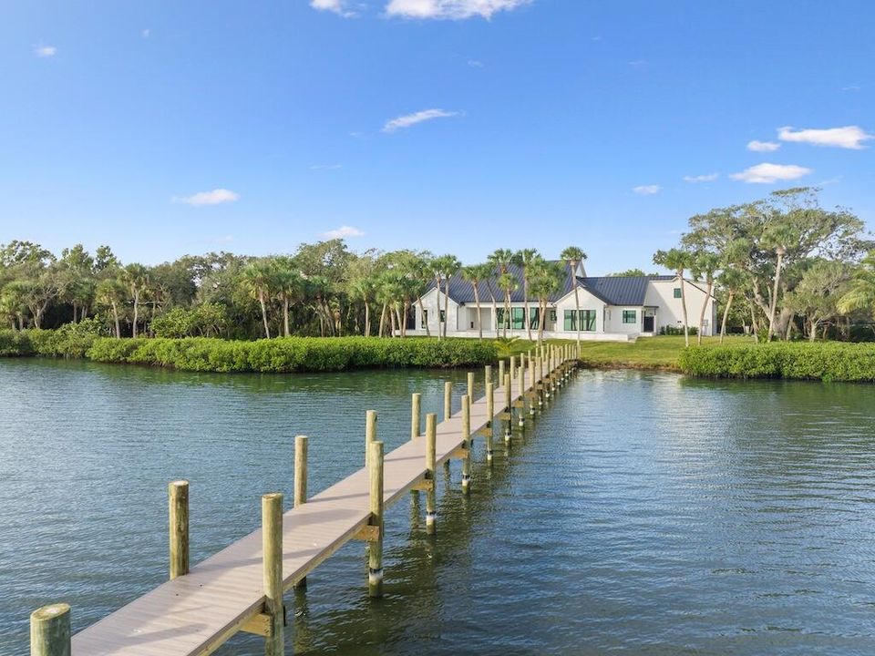 For Sale: $4,890,000 (4 beds, 4 baths, 4270 Square Feet)