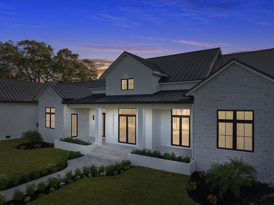 For Sale: $4,890,000 (4 beds, 4 baths, 4270 Square Feet)