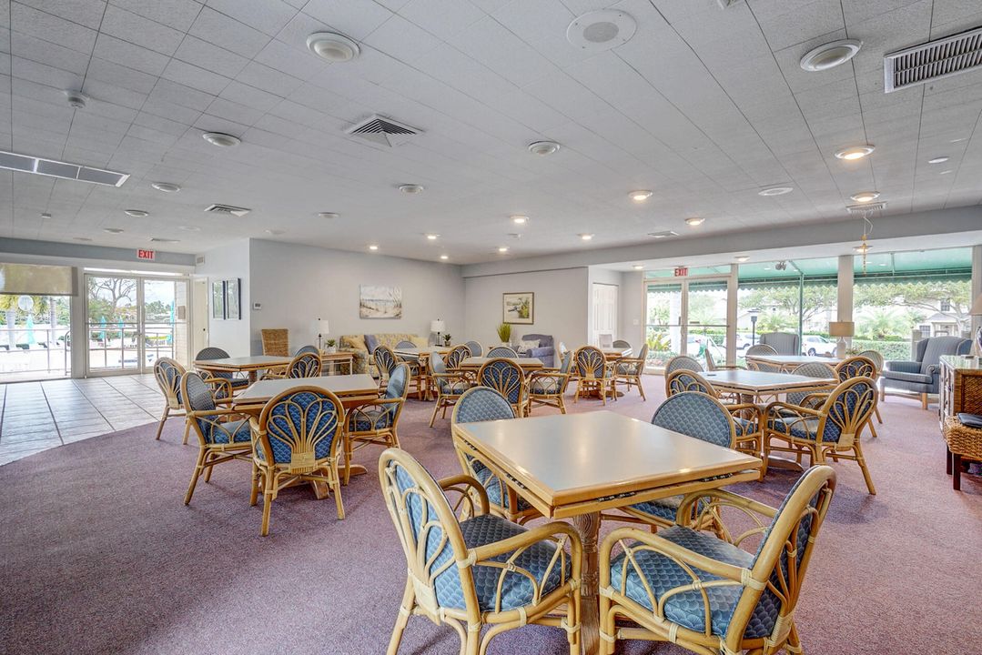 待售: $249,990 (2 贝兹, 2 浴室, 1230 平方英尺)