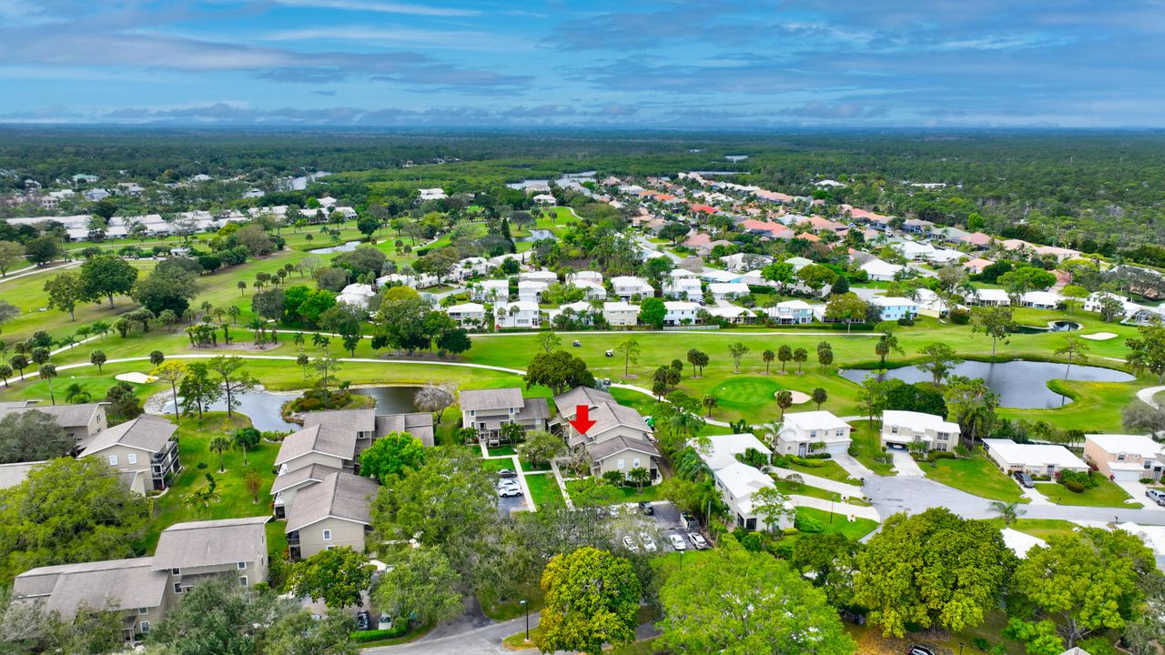 待售: $249,990 (2 贝兹, 2 浴室, 1230 平方英尺)