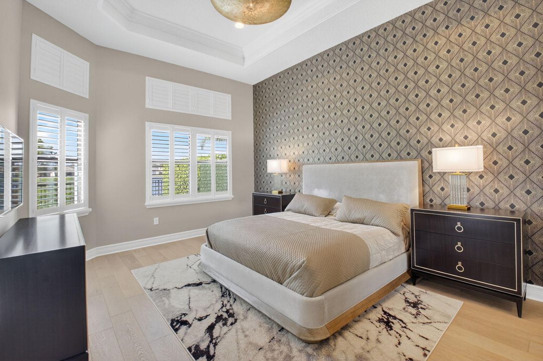 В аренду: $11,000 (5 спален, 5 ванн, 4248 Квадратных фут)