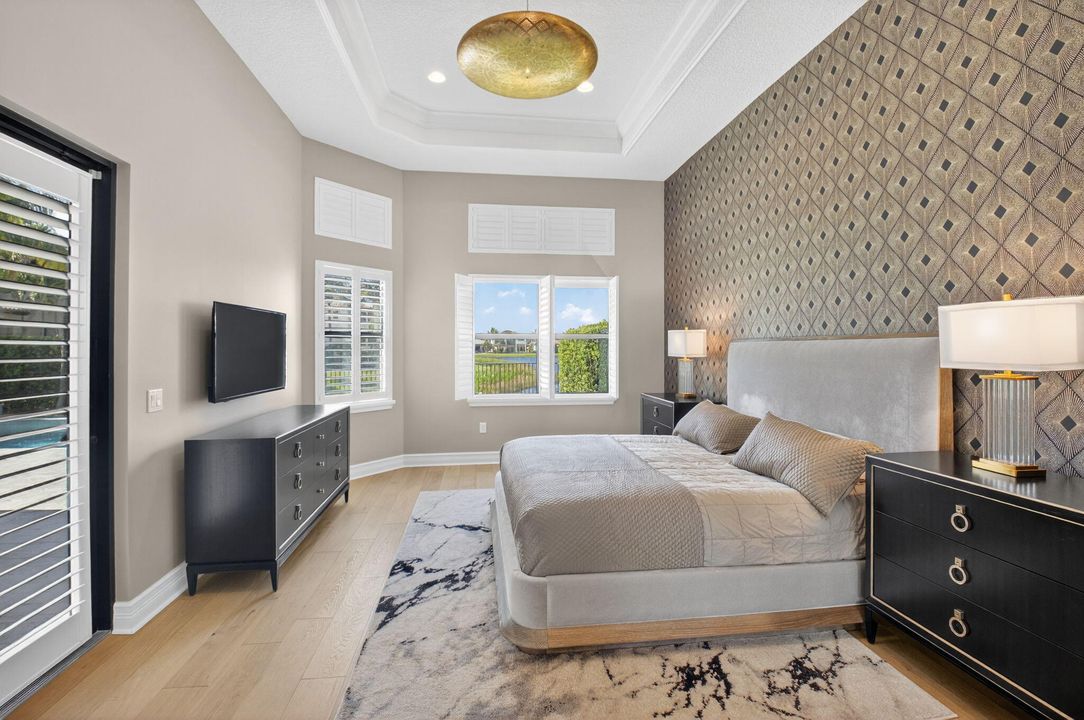 В аренду: $11,000 (5 спален, 5 ванн, 4248 Квадратных фут)