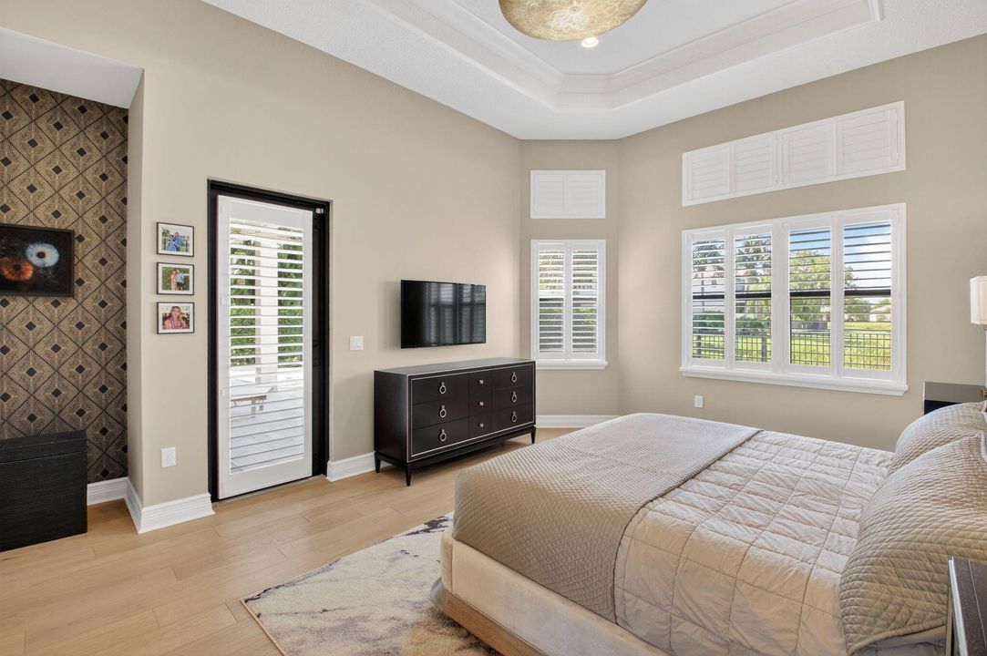 В аренду: $11,000 (5 спален, 5 ванн, 4248 Квадратных фут)