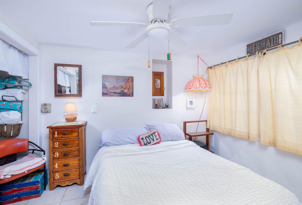 For Sale: $990,000 (4 beds, 2 baths, 1766 Square Feet)