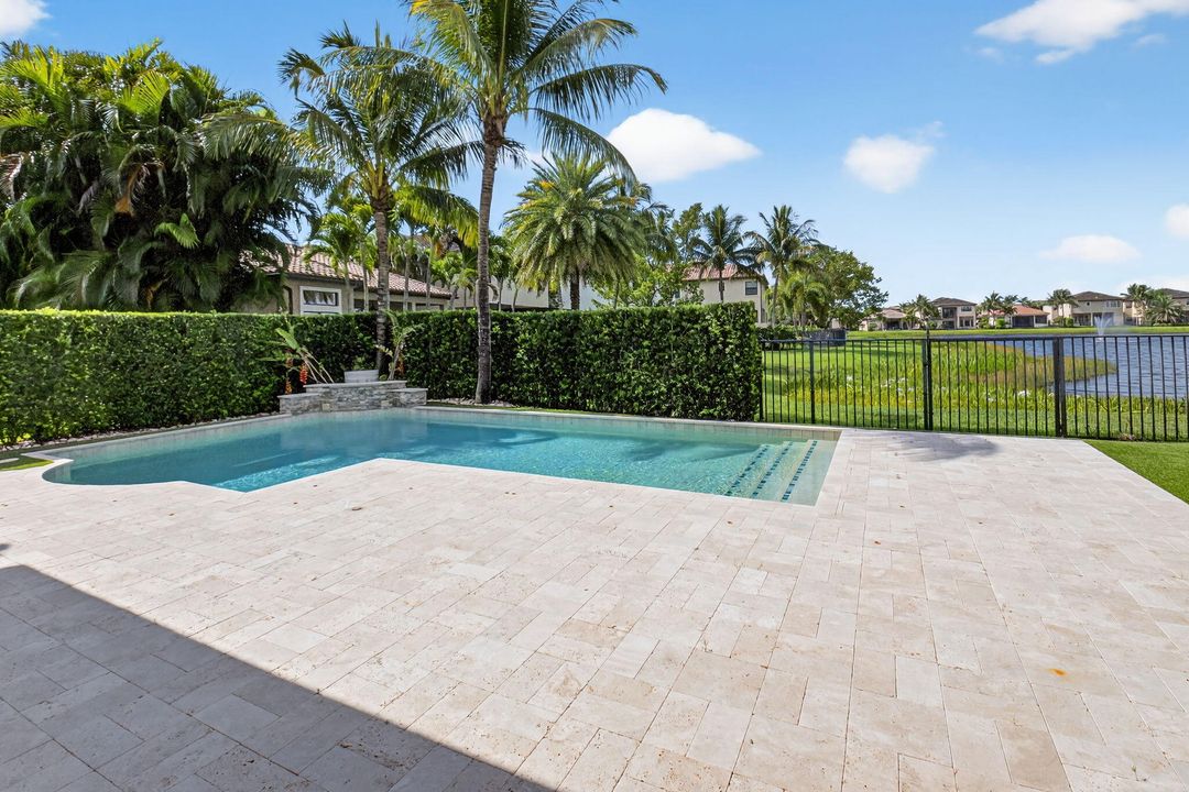 В аренду: $11,000 (5 спален, 5 ванн, 4248 Квадратных фут)