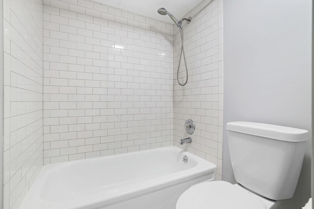 En Venta: $399,500 (2 camas, 2 baños, 1596 Pies cuadrados)