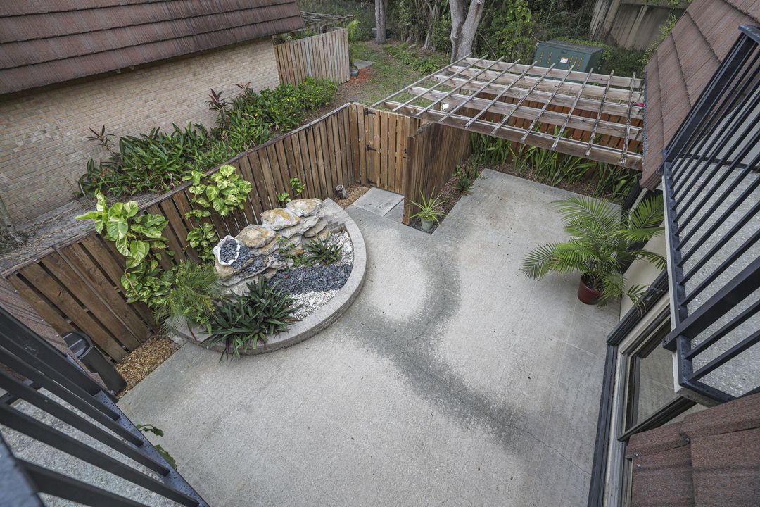 En Venta: $399,500 (2 camas, 2 baños, 1596 Pies cuadrados)