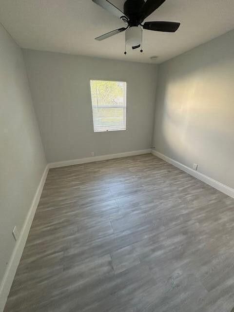 For Rent: $2,200 (2 beds, 1 baths, 720 Square Feet)